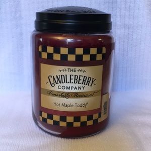 Candle. Hot Maple Toddy scent,  26 oz. Jar.
